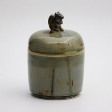 Load image into Gallery viewer, Lidded jar with a squirrel