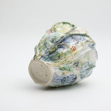 Load image into Gallery viewer, Dekoreret vase
