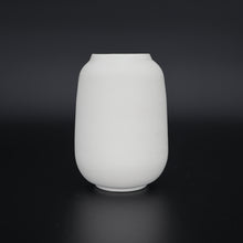 Load image into Gallery viewer, White vase
