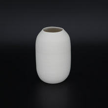 Load image into Gallery viewer, White vase

