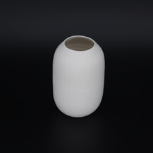 Load image into Gallery viewer, White vase
