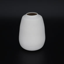 Load image into Gallery viewer, White vase
