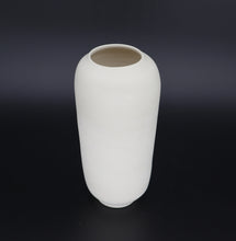 Load image into Gallery viewer, White vase
