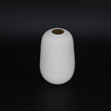 Load image into Gallery viewer, White vase
