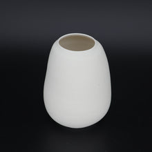 Load image into Gallery viewer, White vase
