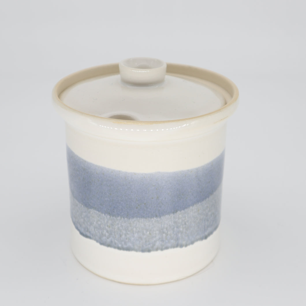 Lidded jar