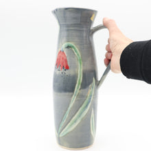 Load image into Gallery viewer, Tulip jug
